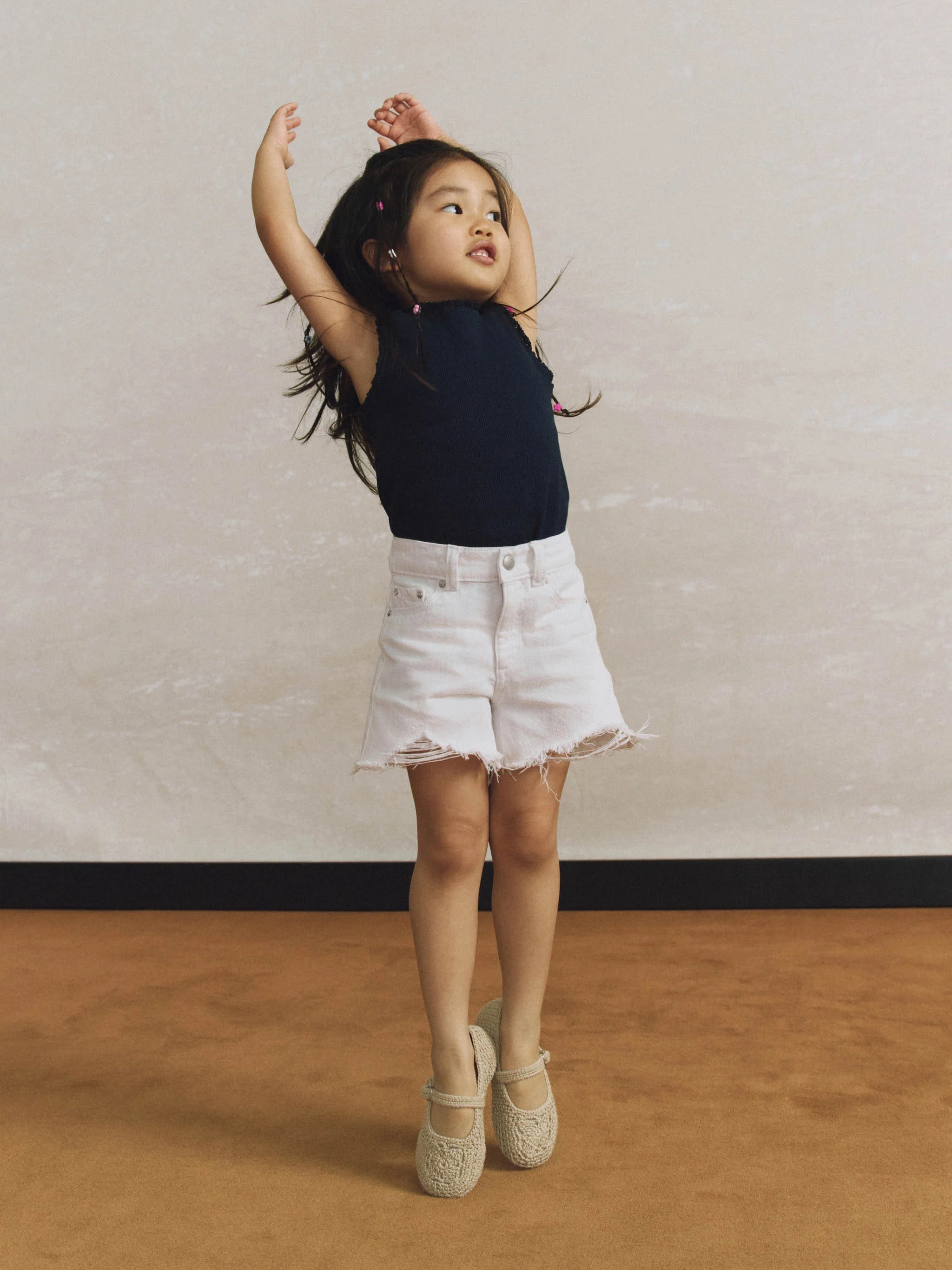 Remie Short | White