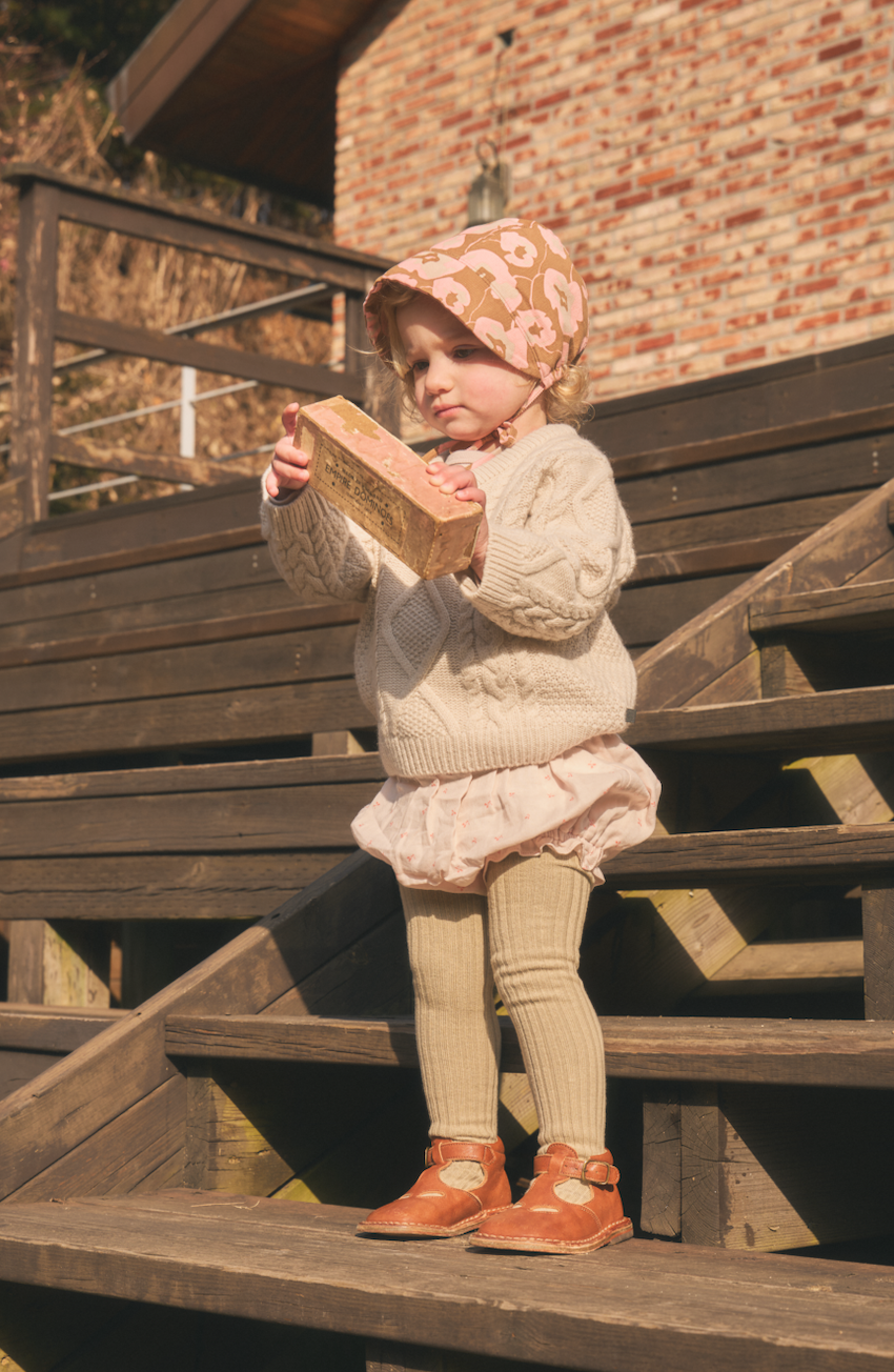 Cable V-neck Pullover | Ecru