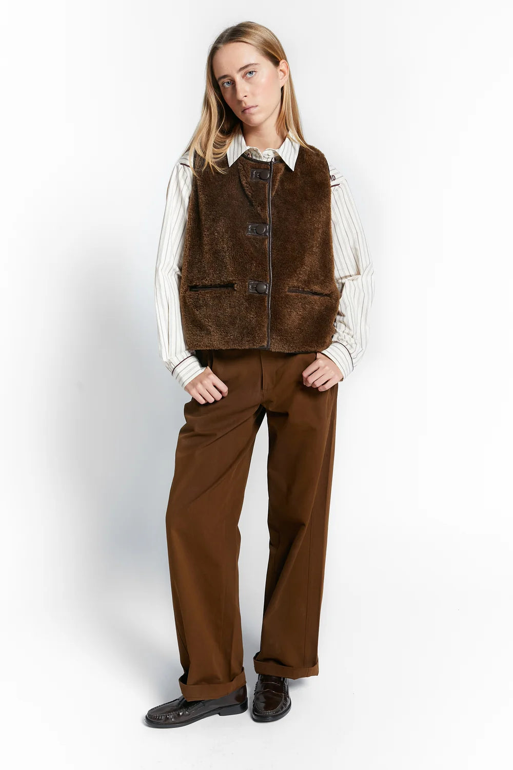 Waregem Reversible Fake Fur Gilet | Coffee