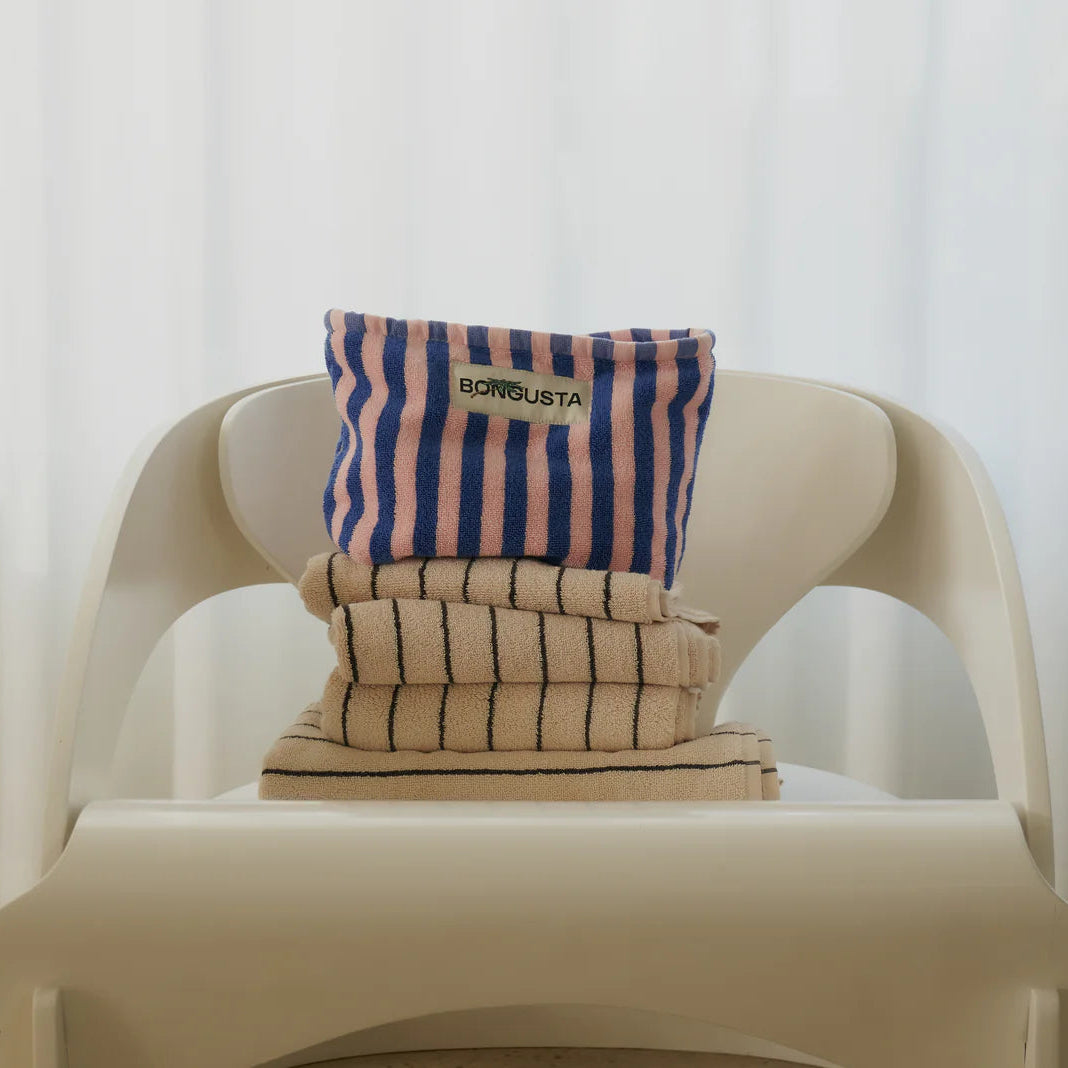 Naram Toiletry Bag