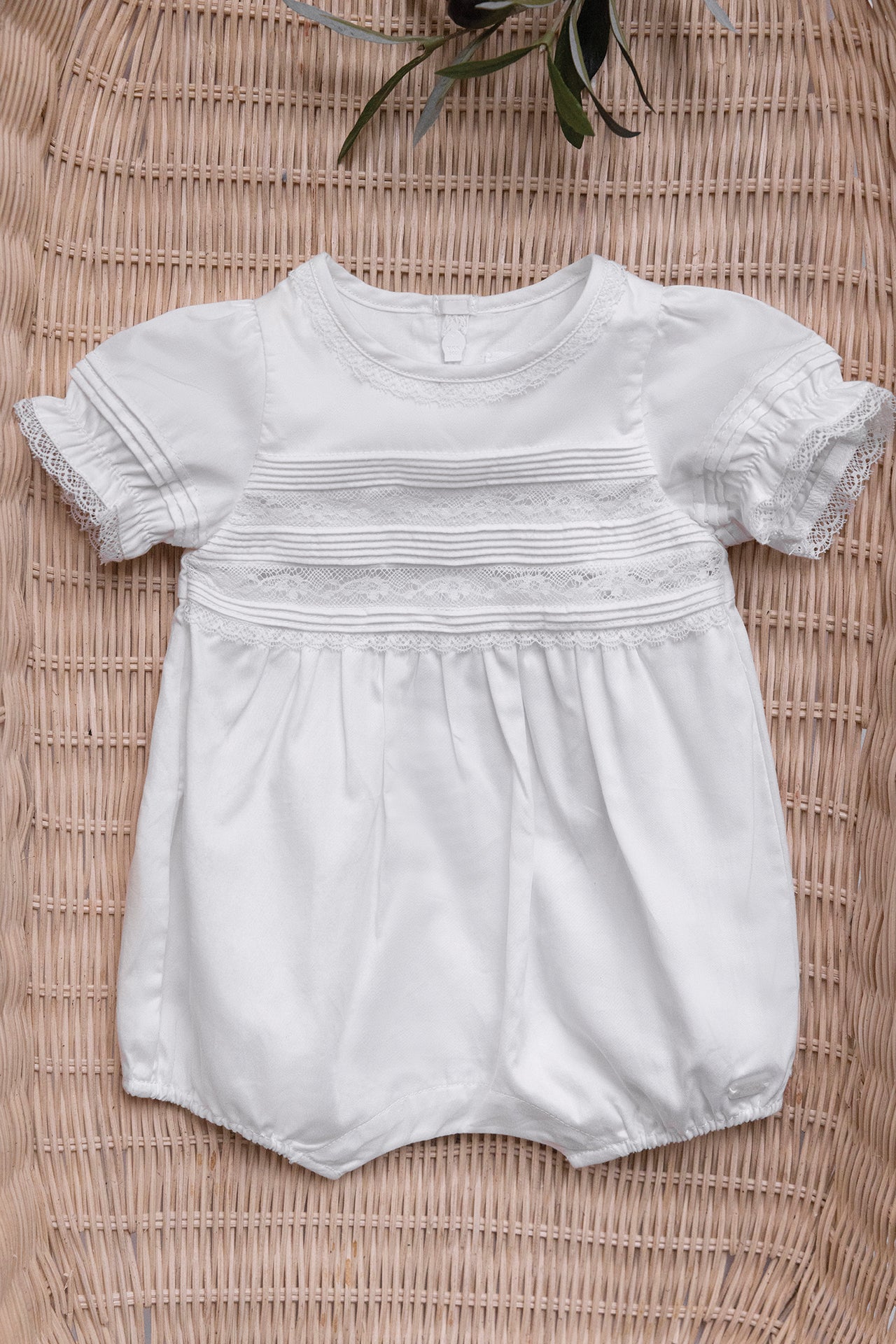 Ruffled Baby Jumpsuit | Ecru