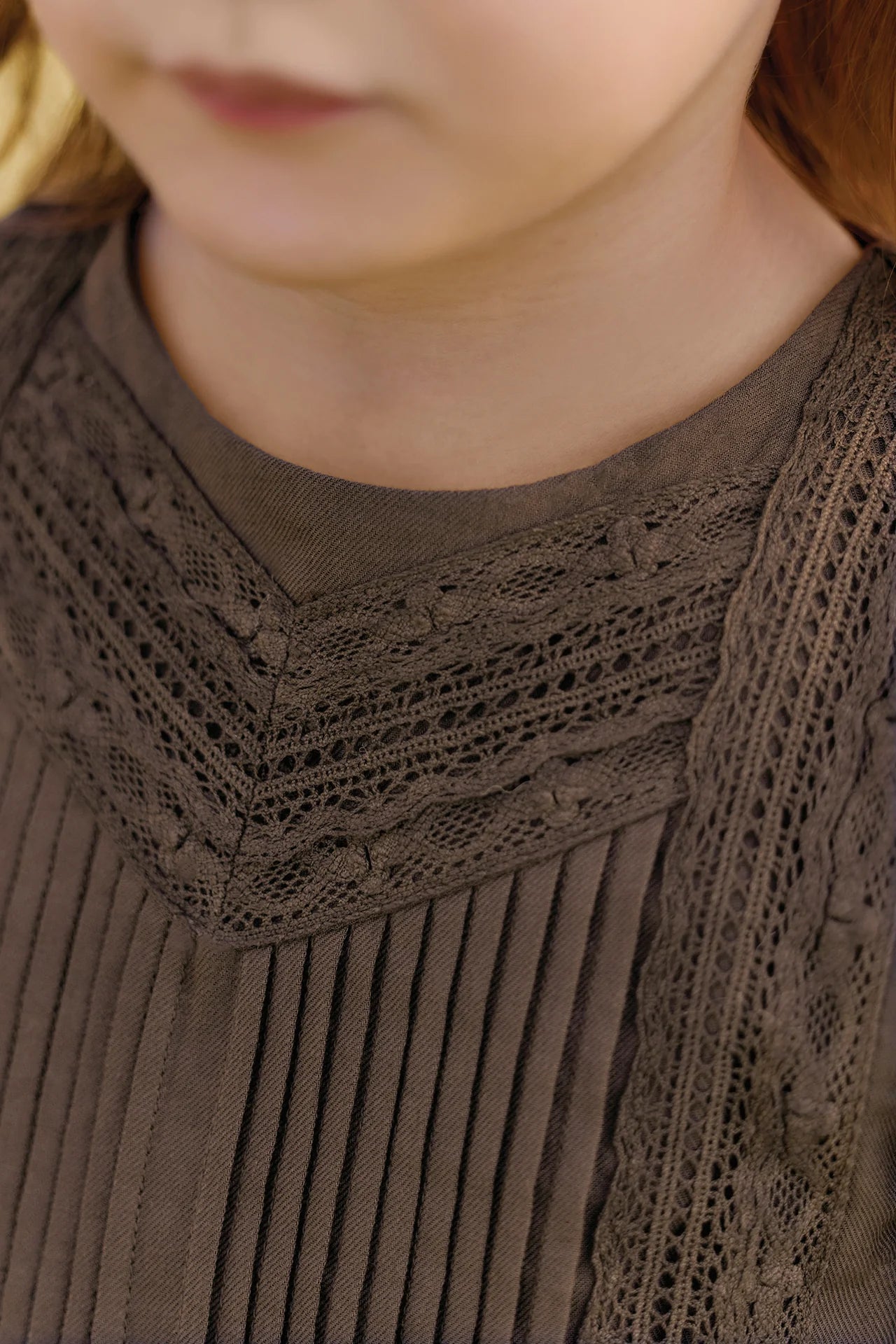 Flat Pleats Dress | Brown