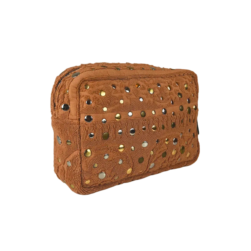 Oona Studs Clutch