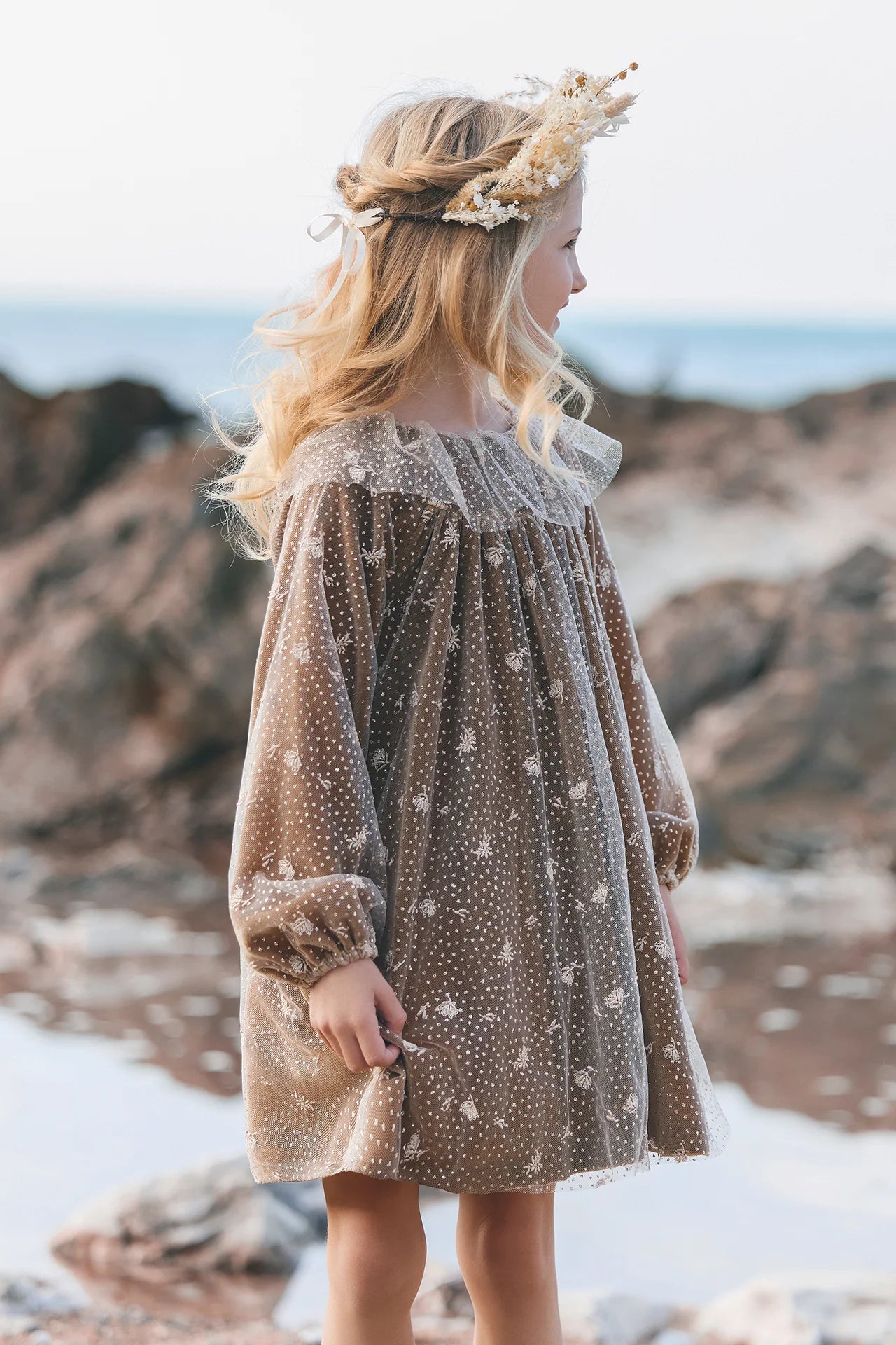 Ceremonie Fille | Bronze