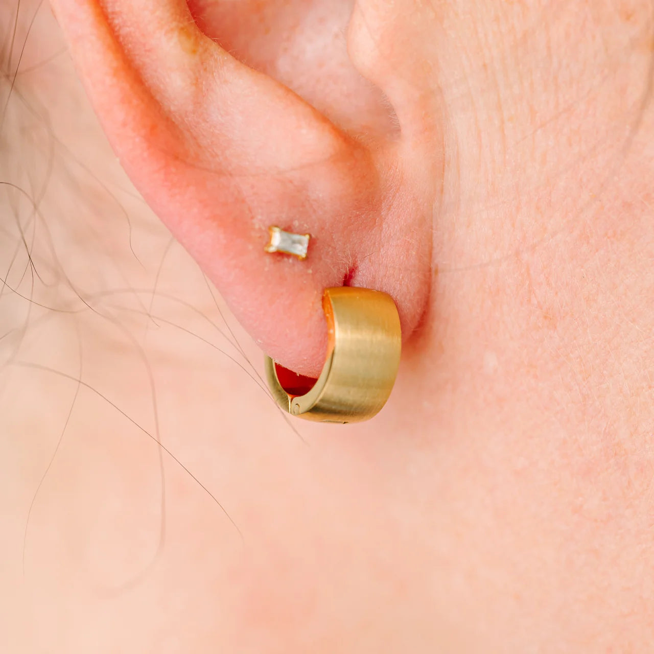 Chunky Brushed Huggies | Gold