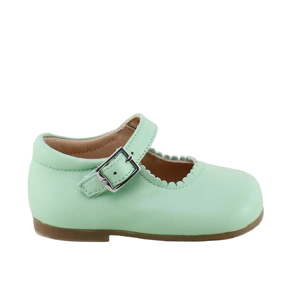 Mary Janes Feston Cucada | Water