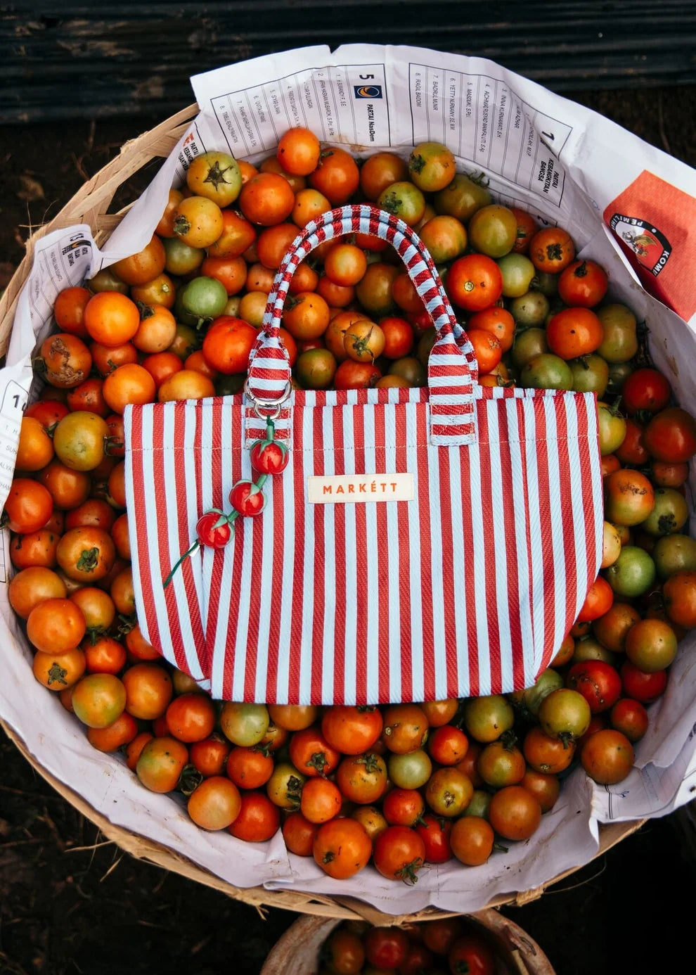 Handmade Glass Decorative Keychains | Tomato