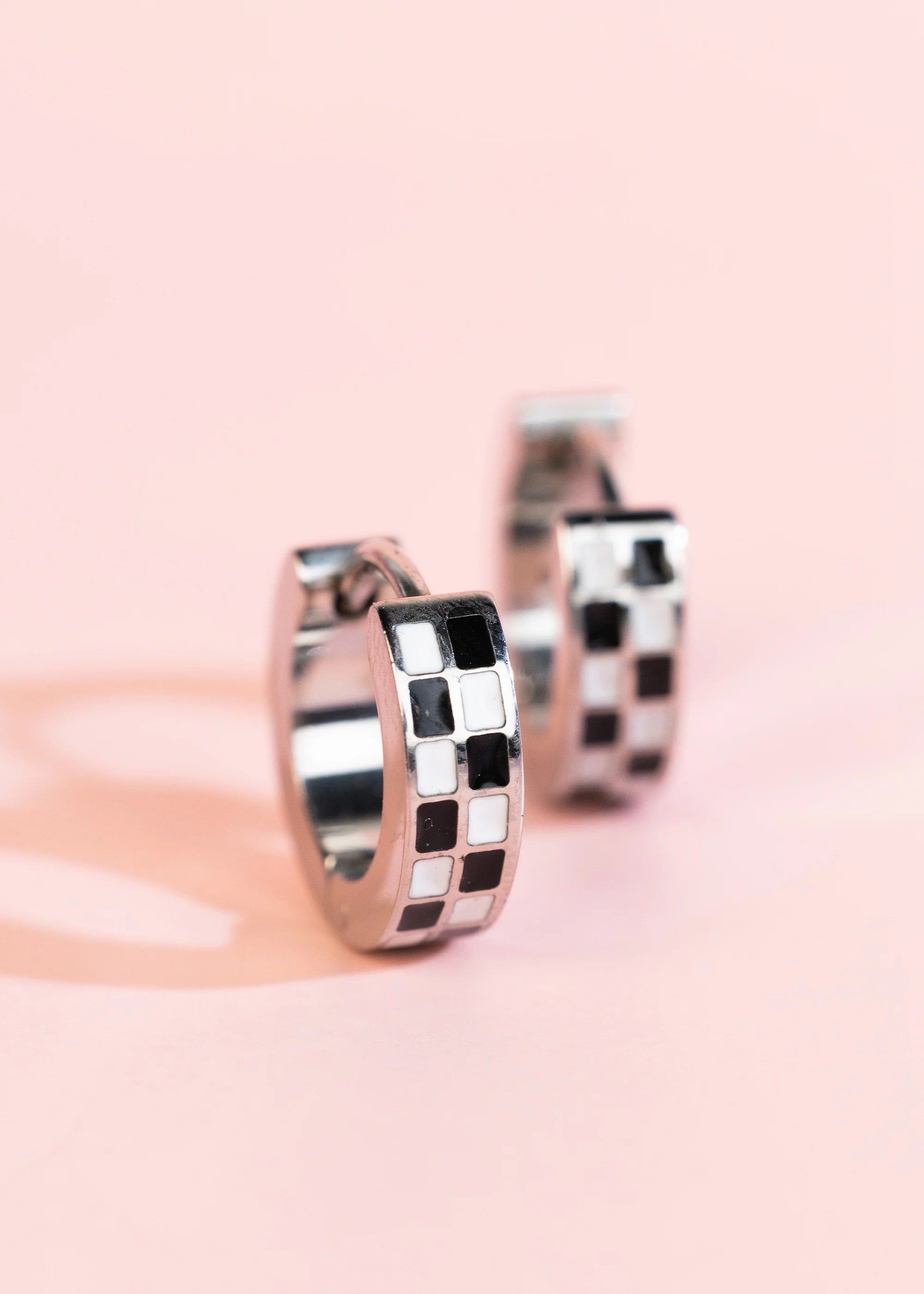 Silver Checkered Huggies
