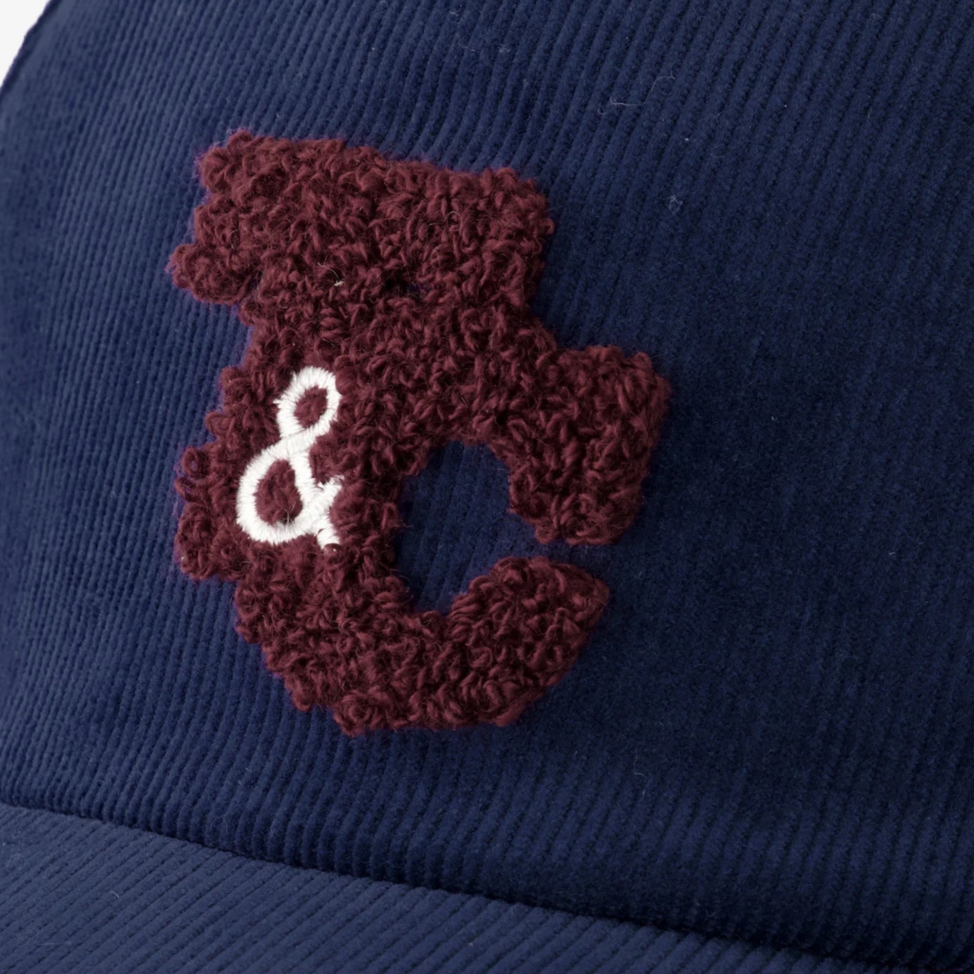 Ribbed Embroidered Cap | Navy