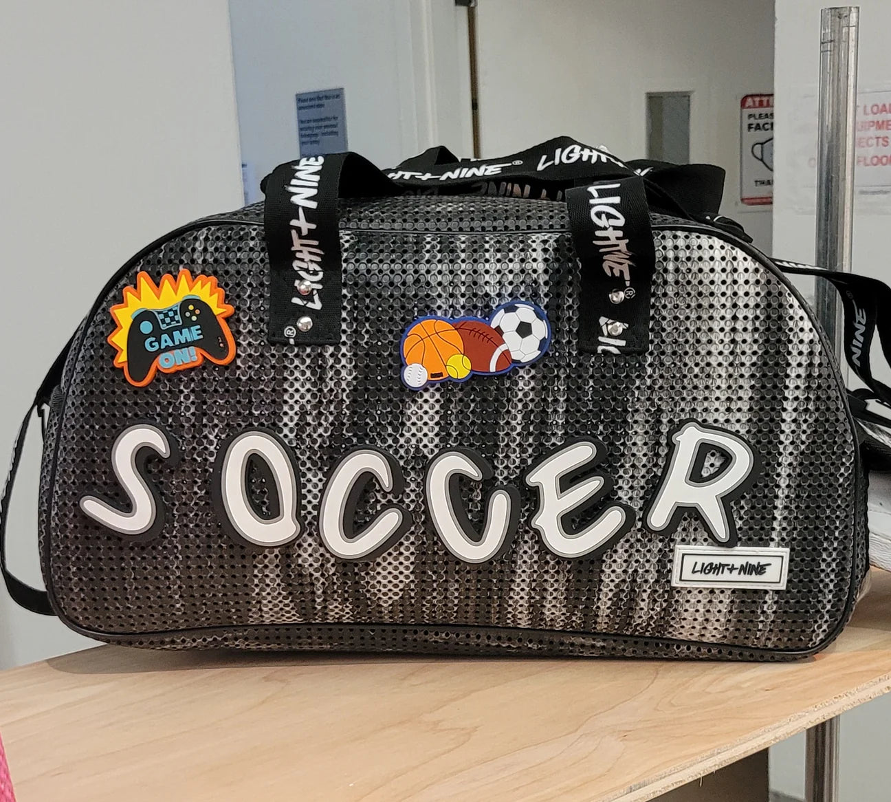 Nimix Alphabet | White