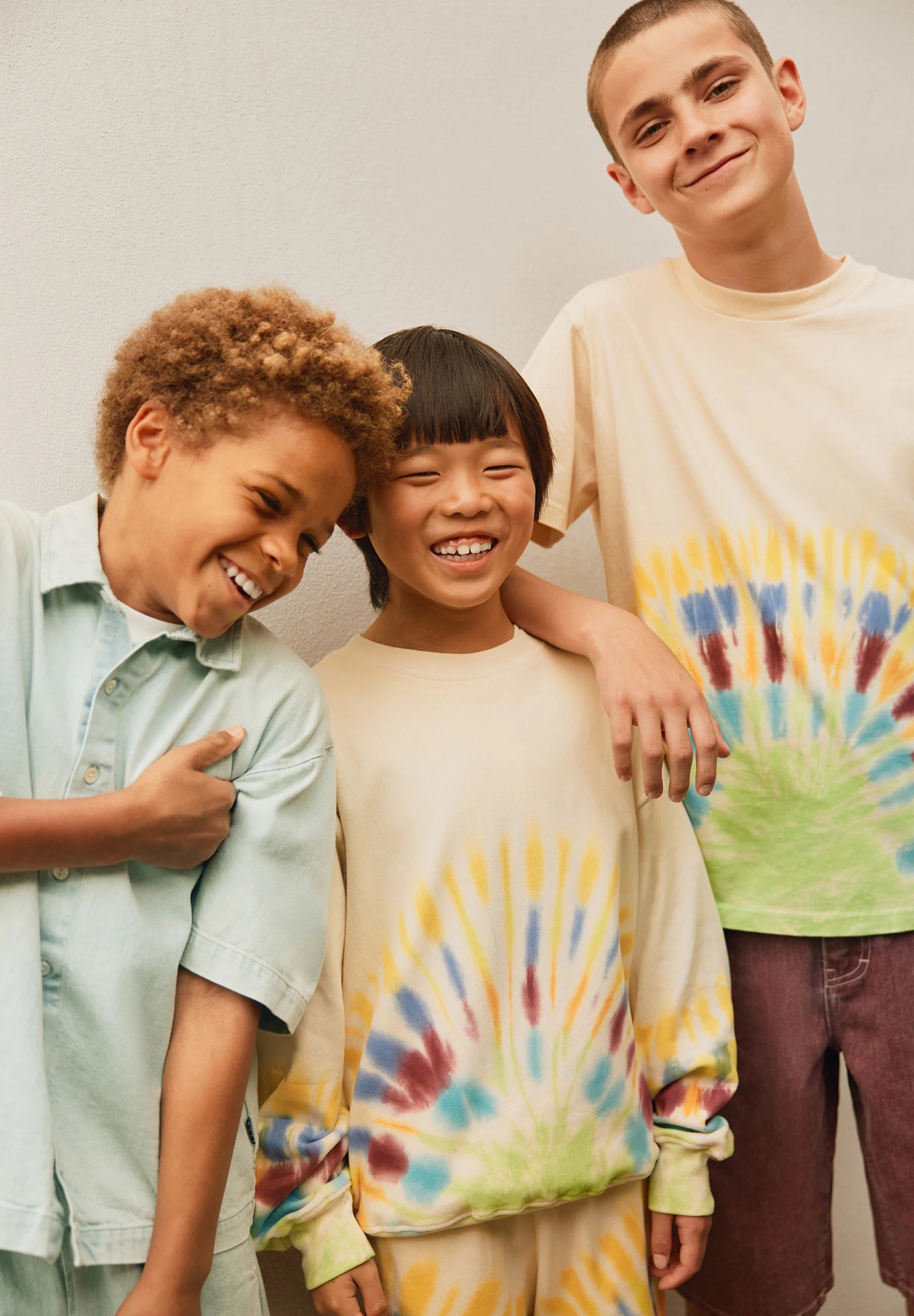Riley Sets | Rays of Colour