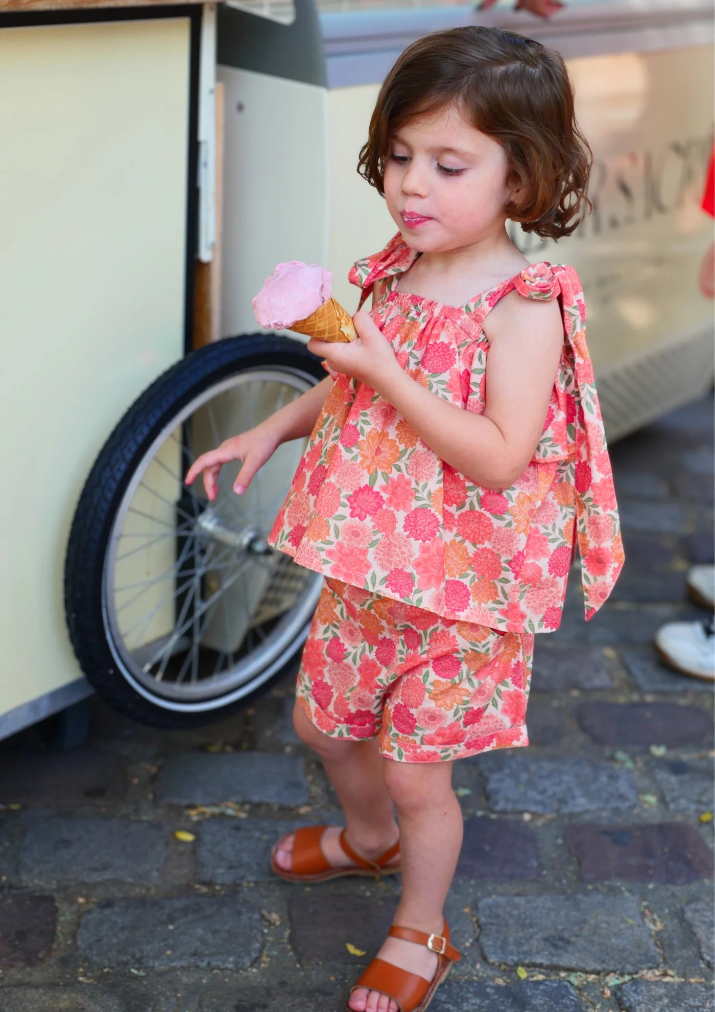 Camille Set | Peonies
