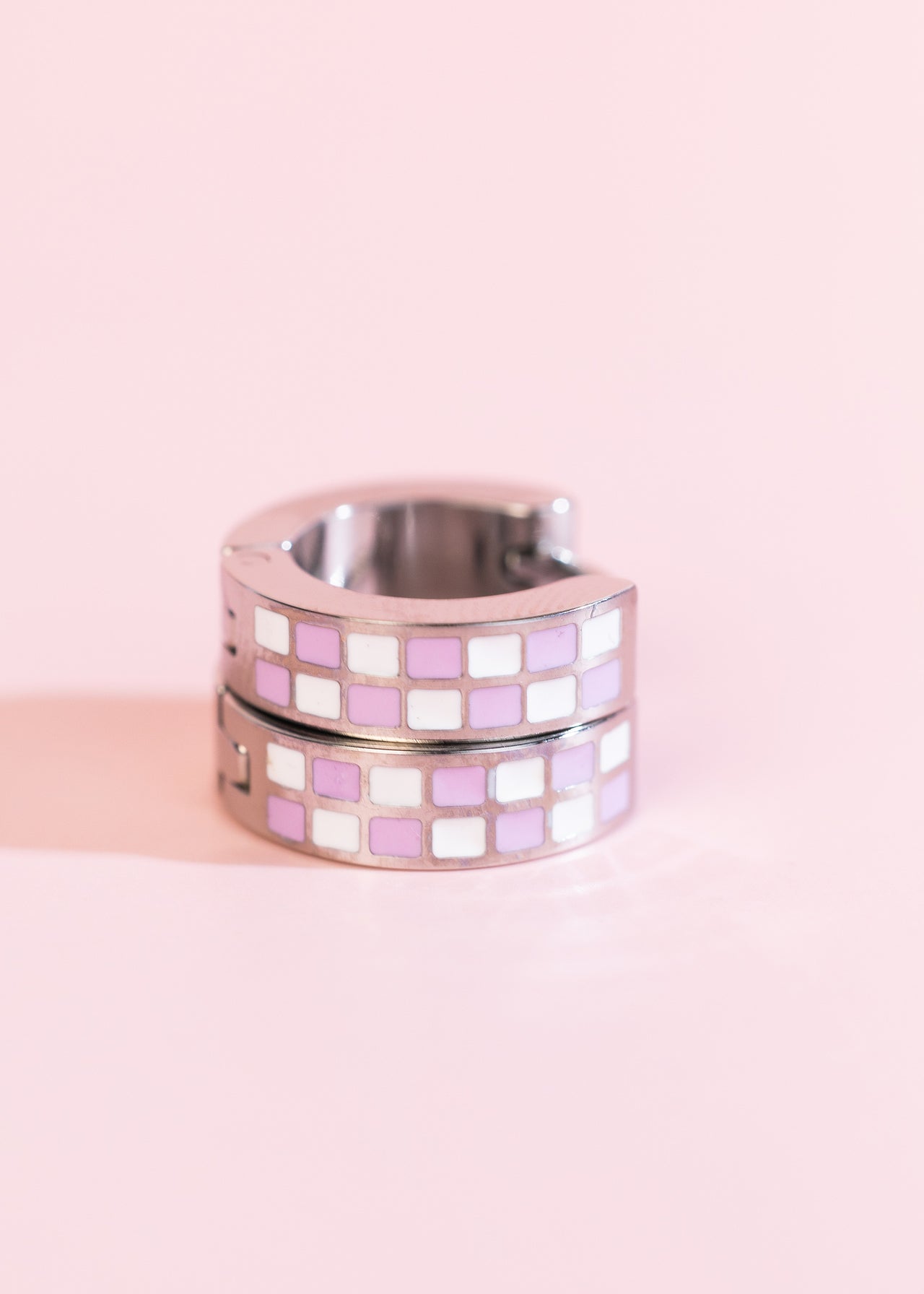 Silver Checkered Huggies