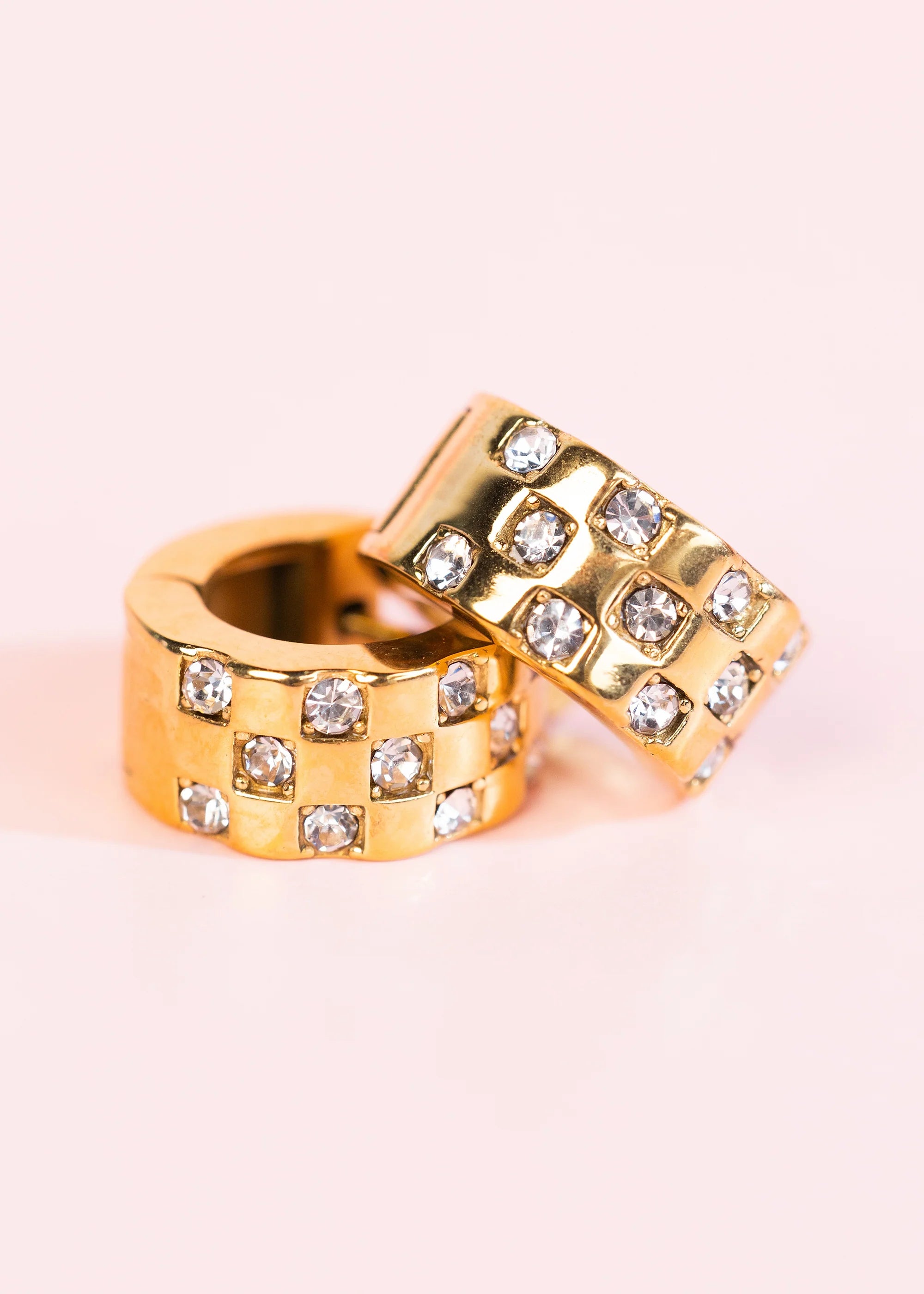 Chunky Diamond Checkered Huggies