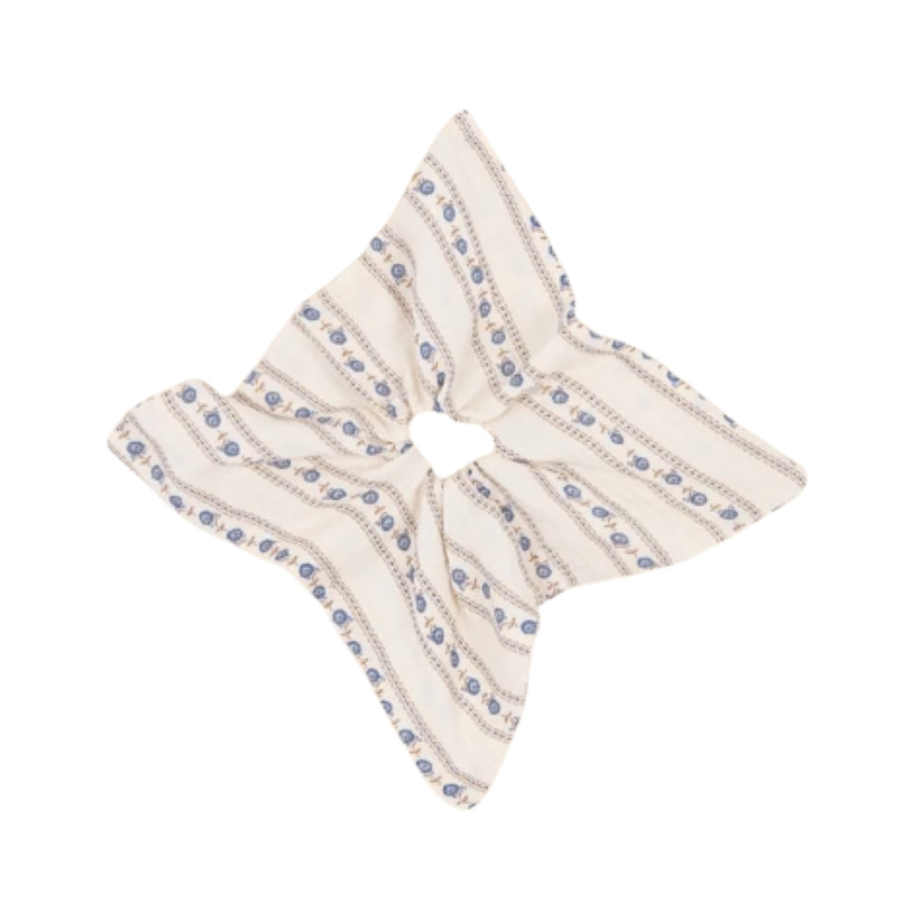 Sarinena Big Scrunchie