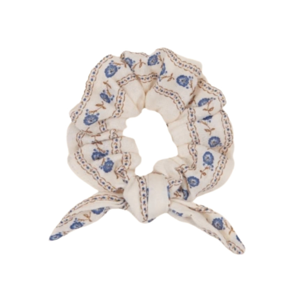 Sarinena Scrunchie