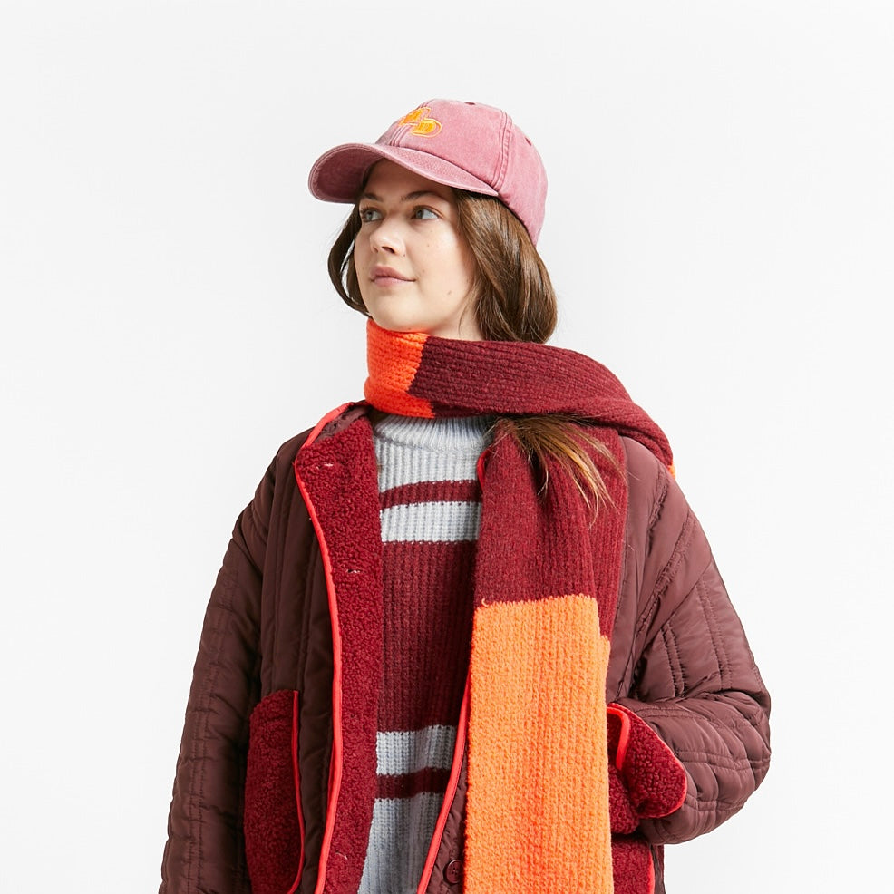 Tracks Ind Cap | Merlot