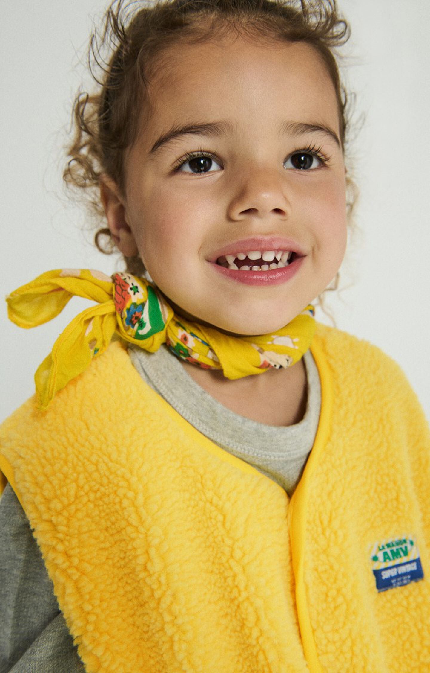 Hoktown Sleeveless Jacket | Daffodil