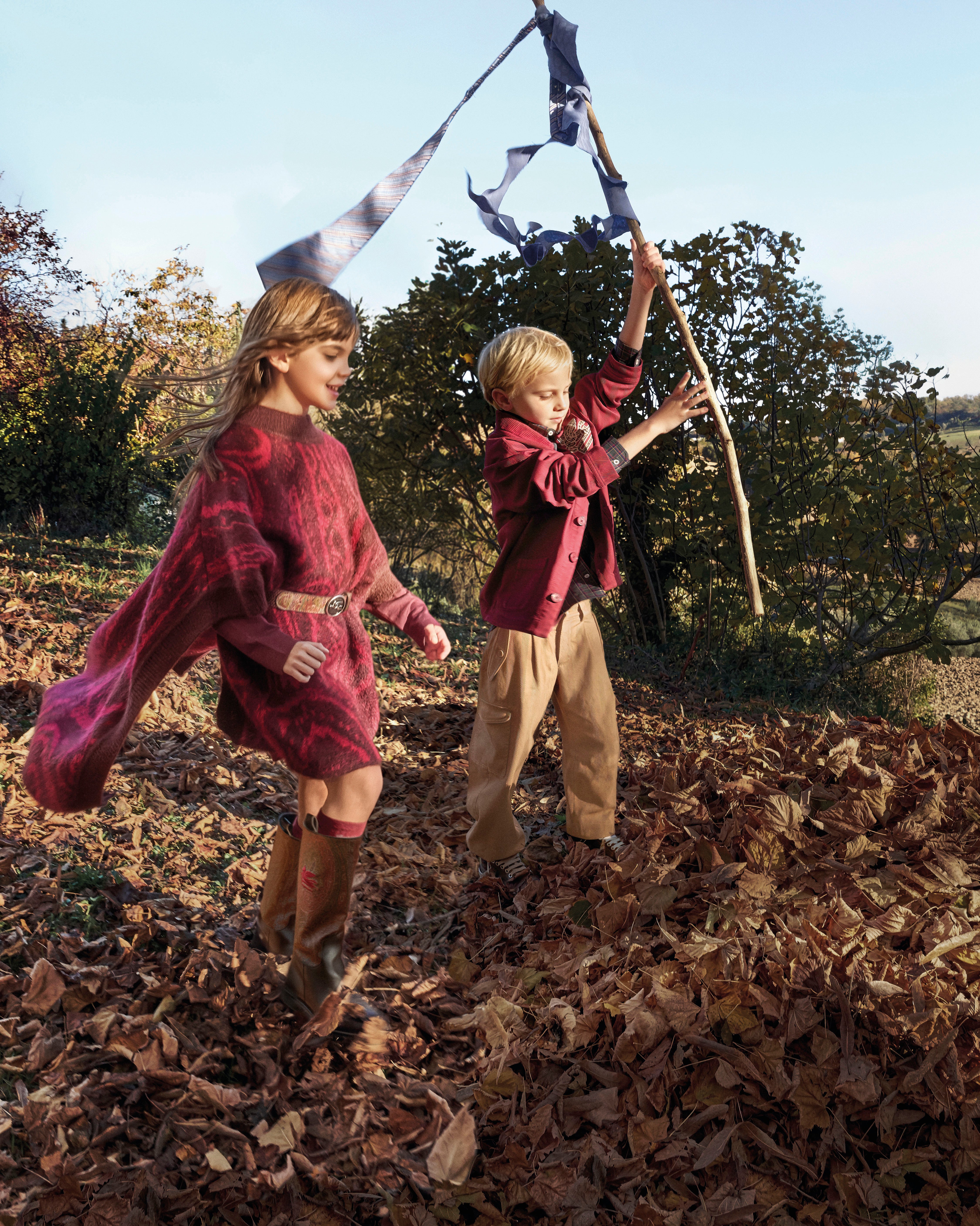 Jacquard Wool Paisley Pattern Poncho