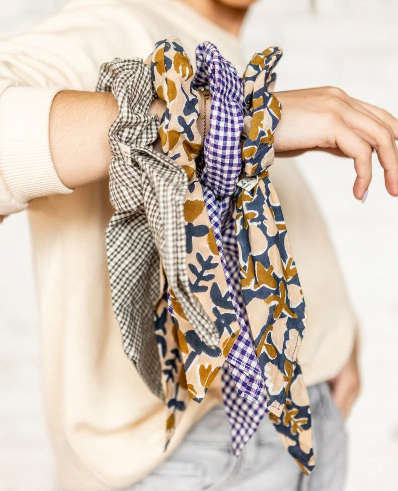 Mano Darling Scarf Scrunchie | Khaki