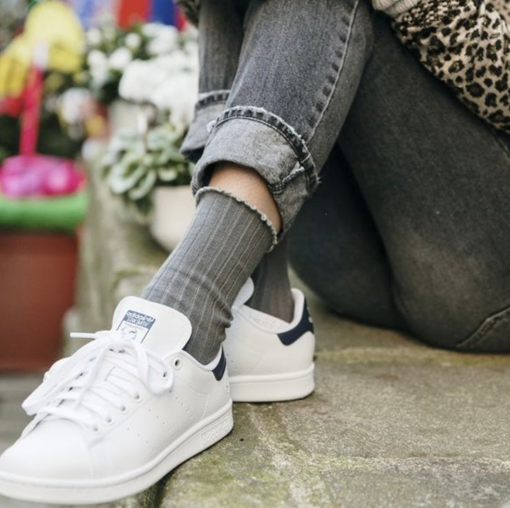 Delphine Lettuce Trim Ribbed Socks