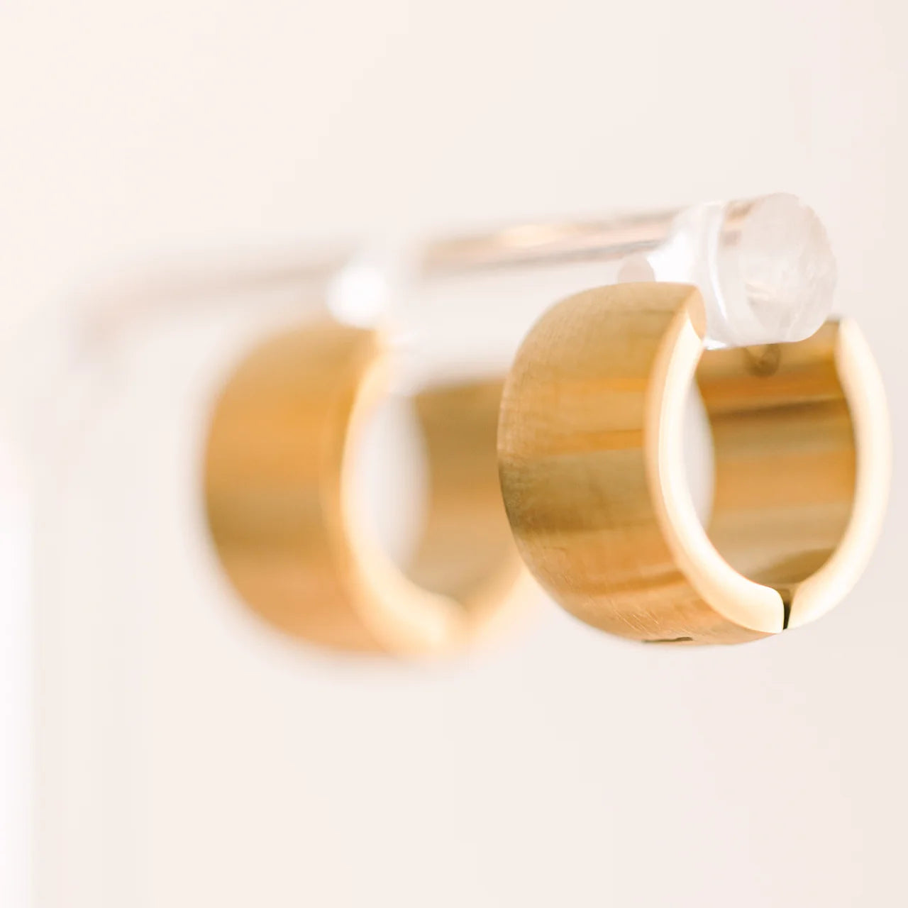 Chunky Brushed Huggies | Gold