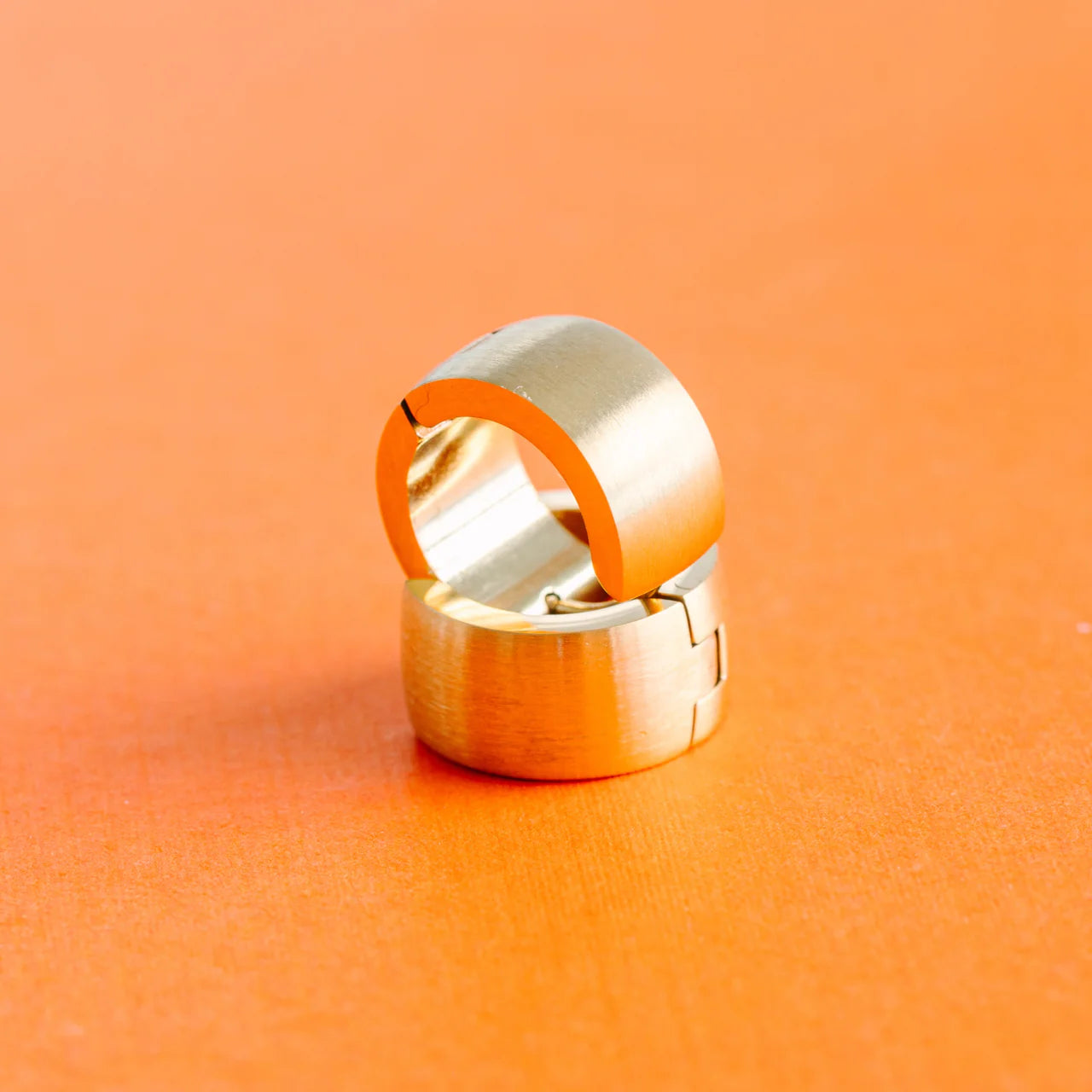 Chunky Brushed Huggies | Gold