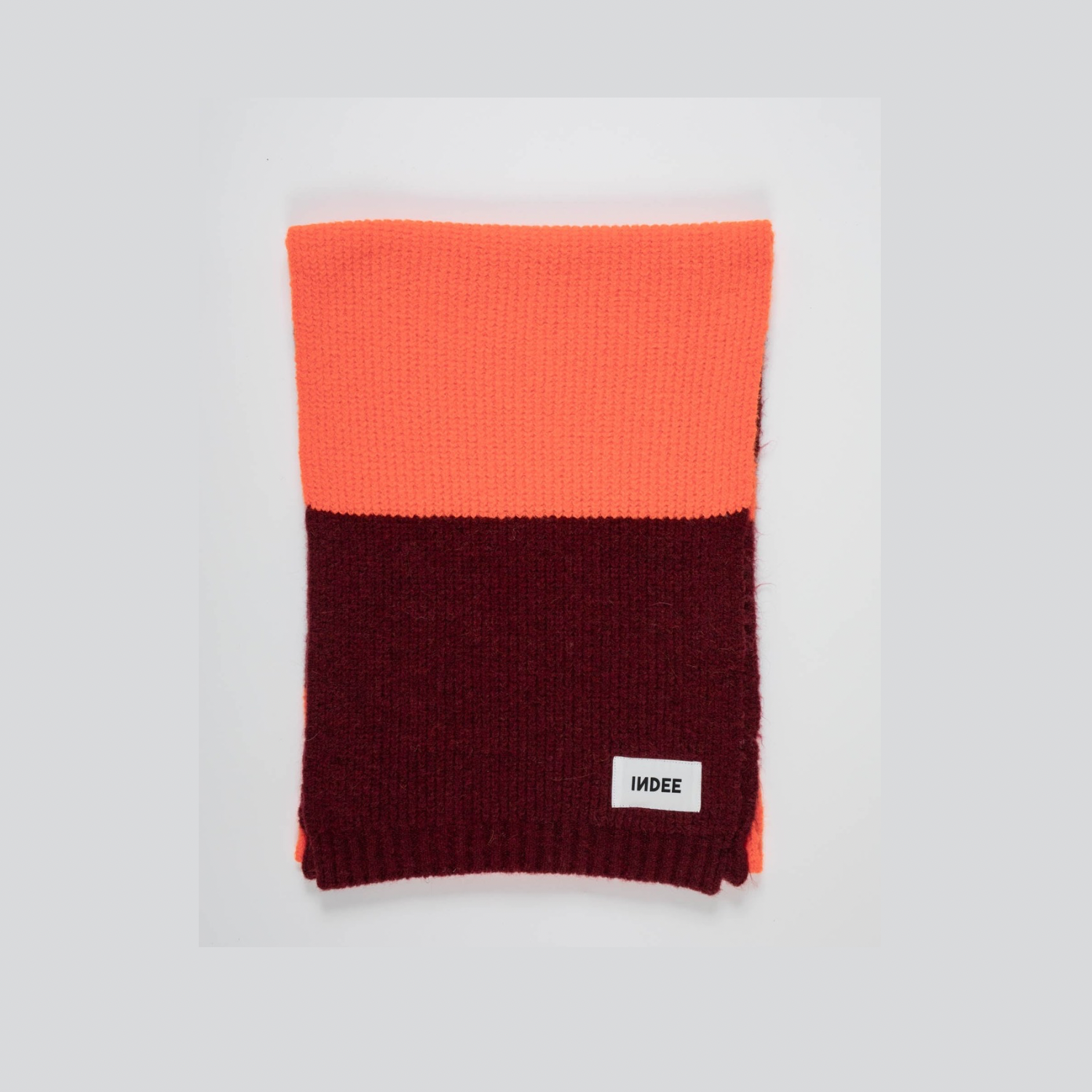 Tudor Scarf | Merlot