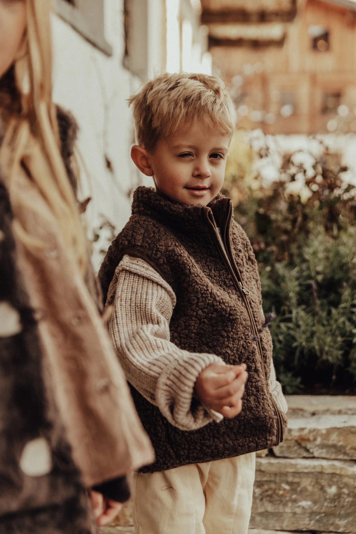 Myso Vest | Brown Choco