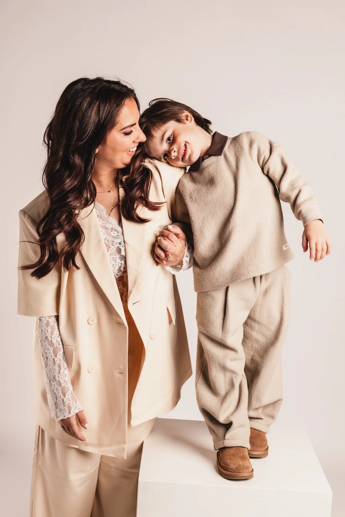Yordin Bino Sweater Set | Taupe Light