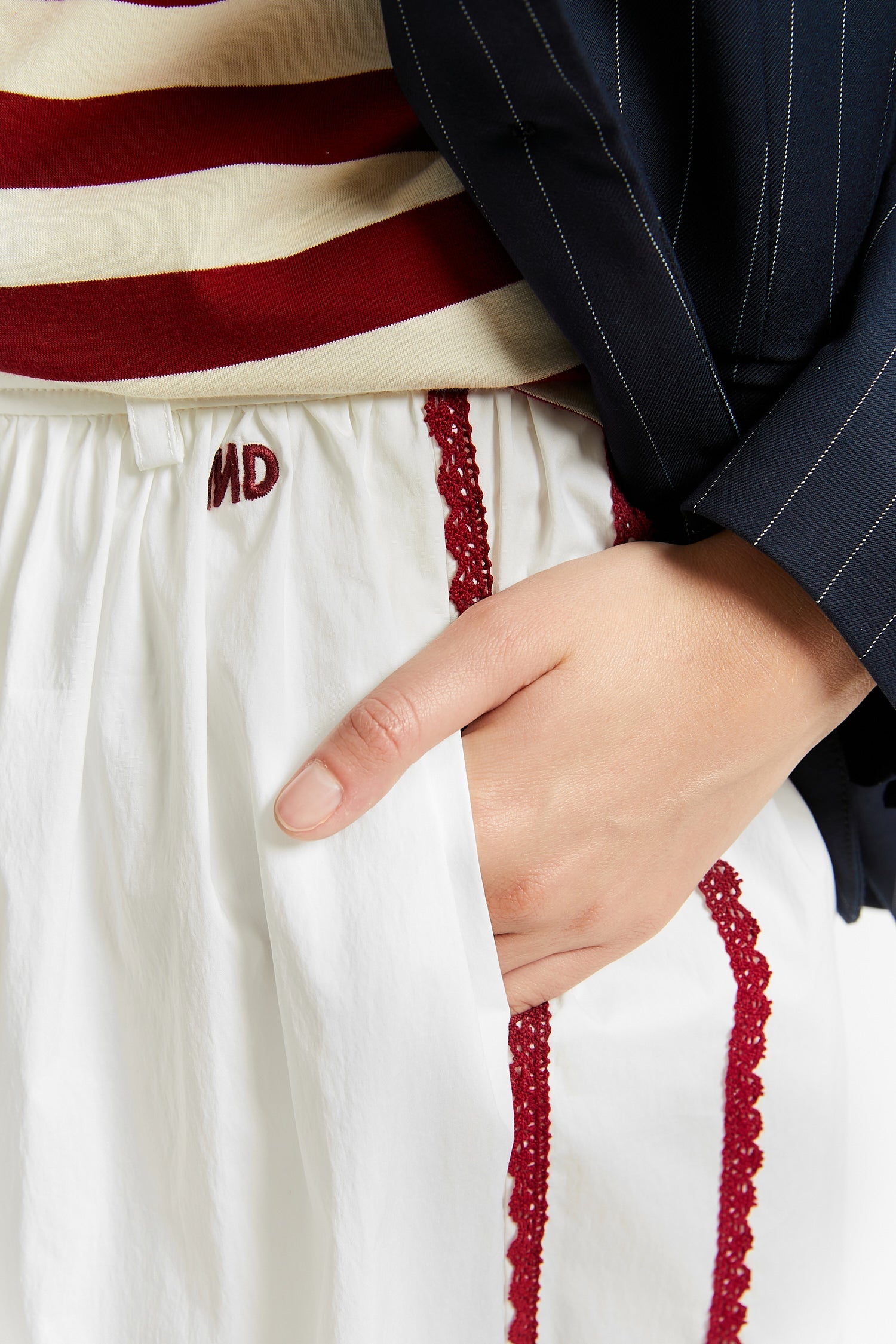 Vasislas Skort | White