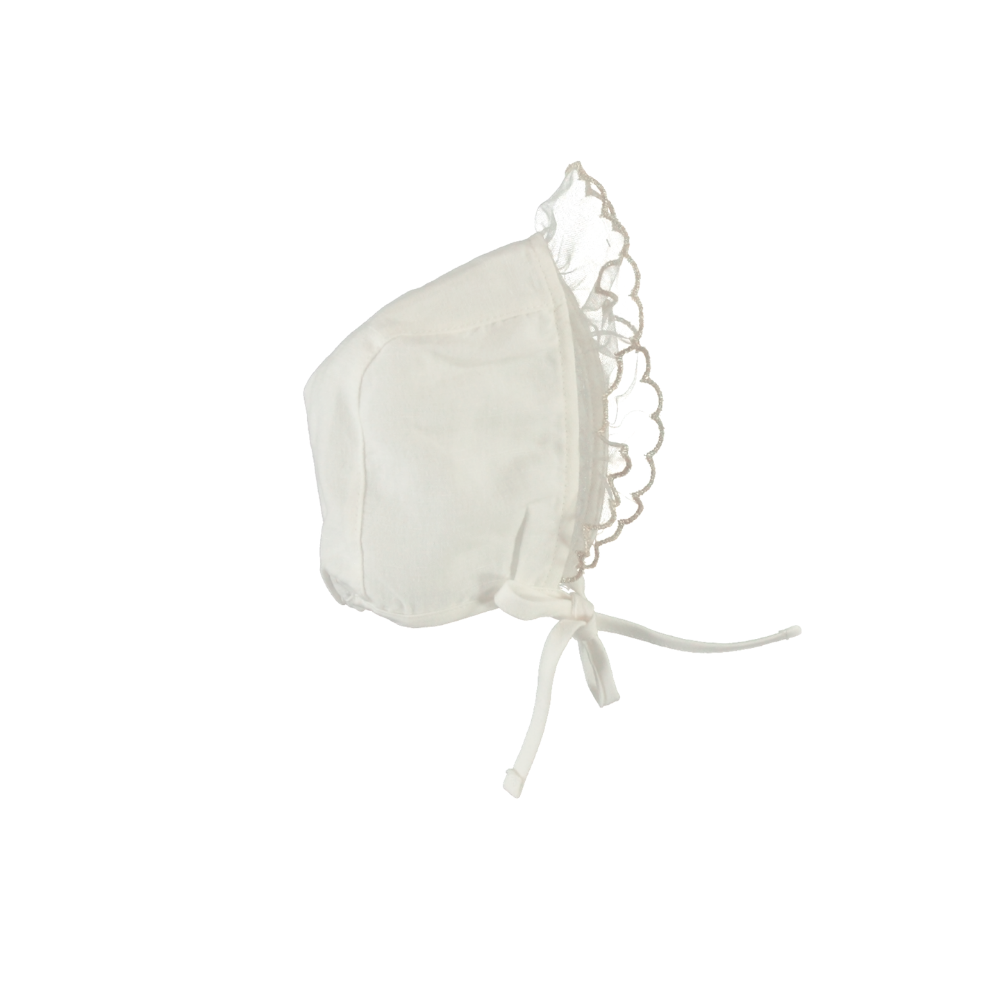 Lou-Anne Bonnet | Embroidered tulle